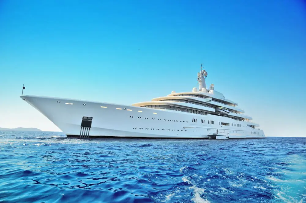 Featured image for “Opinion: While the Rest of Us Drown Under Sky-High Rents, Big Real Estate Execs Buy Superyachts and Hire Superstar Drake for a Party”